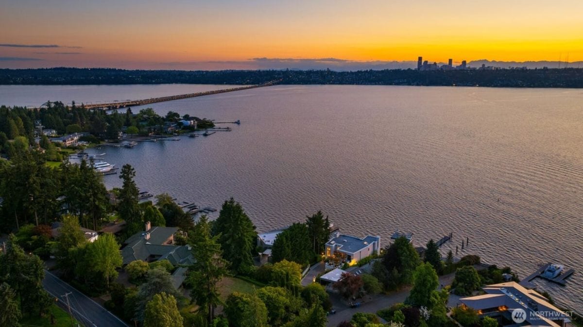 9,720 Sq. Ft. Mansion in Mercer Island, WA ($29,000,000)