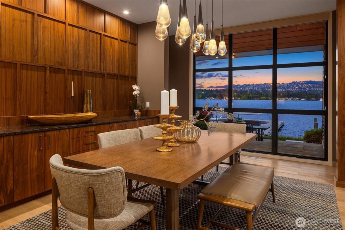 6,117 Sq. Ft. Mansion in Mercer Island, WA ($10,850,000)