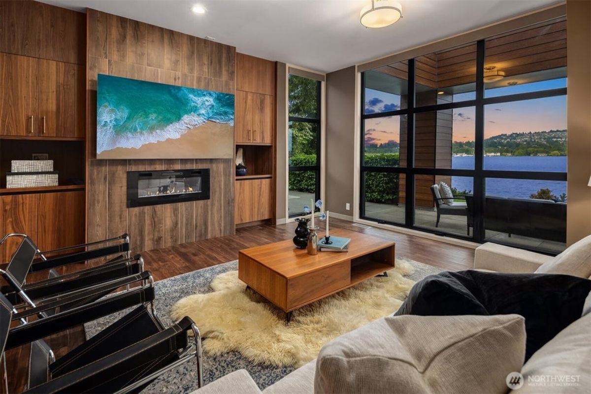 6,117 Sq. Ft. Mansion in Mercer Island, WA ($10,850,000)
