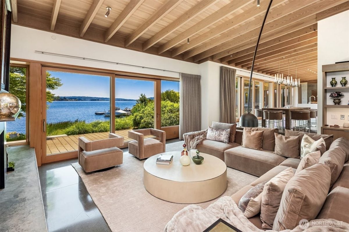 4,632 Sq. Ft. Mansion in Mercer Island, WA ($11,500,000)