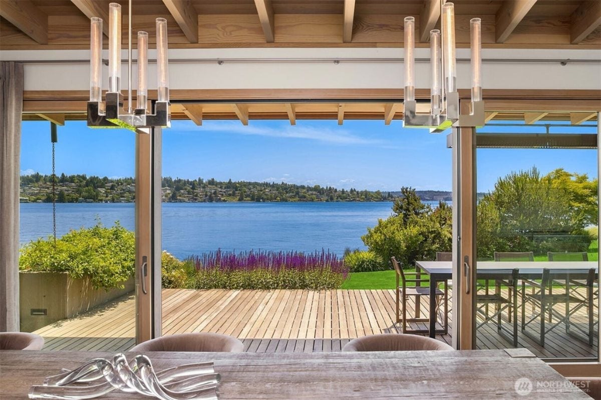 4,632 Sq. Ft. Mansion in Mercer Island, WA ($11,500,000)
