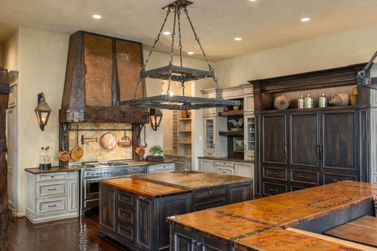 22,048 Sq. Ft. Mansion in Milton, GA ($9,950,000)