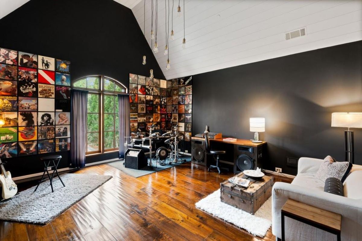 22,048 Sq. Ft. Mansion in Milton, GA ($9,950,000)