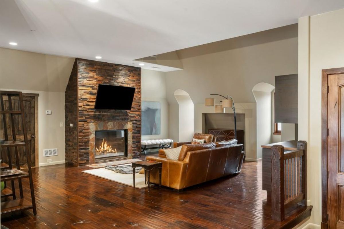 22,048 Sq. Ft. Mansion in Milton, GA ($9,950,000)