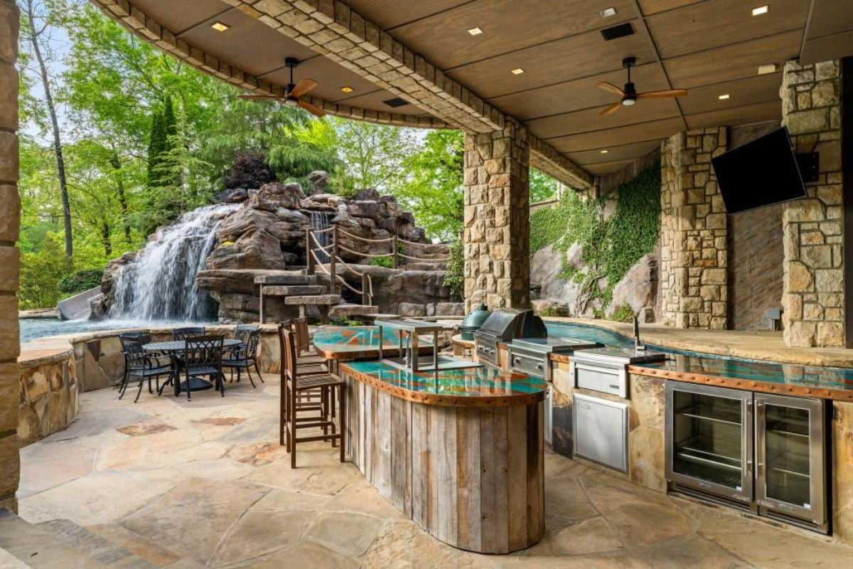 22,048 Sq. Ft. Mansion in Milton, GA ($9,950,000)
