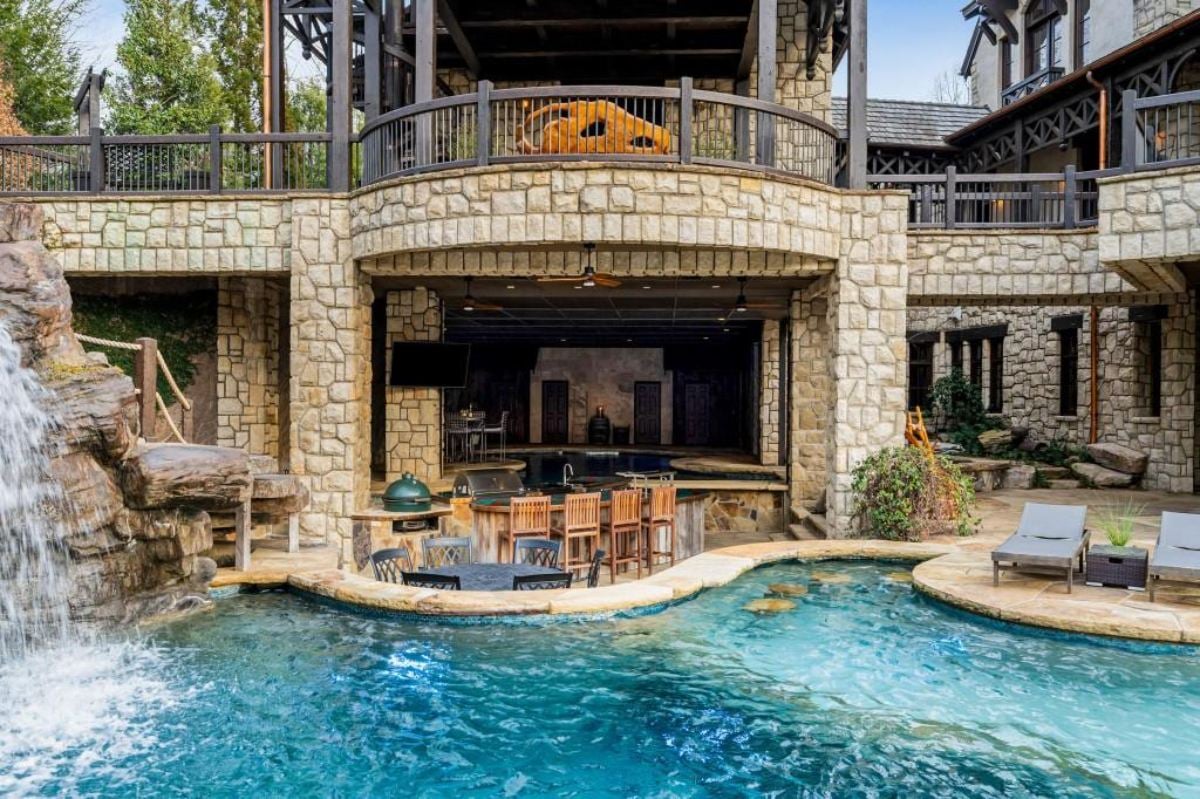 22,048 Sq. Ft. Mansion in Milton, GA ($9,950,000)