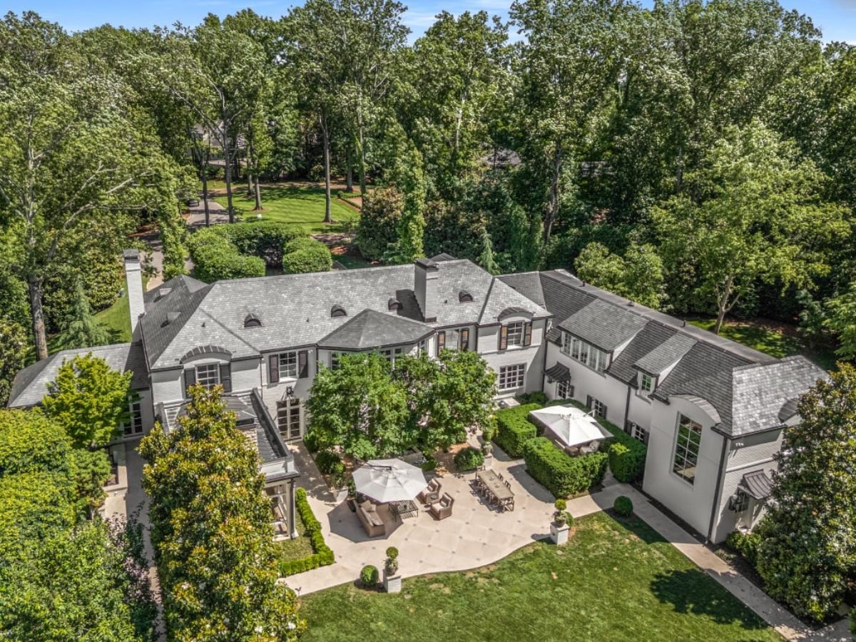 10,399 Sq. Ft. Mansion in Nashville, TN ($23,800,000)