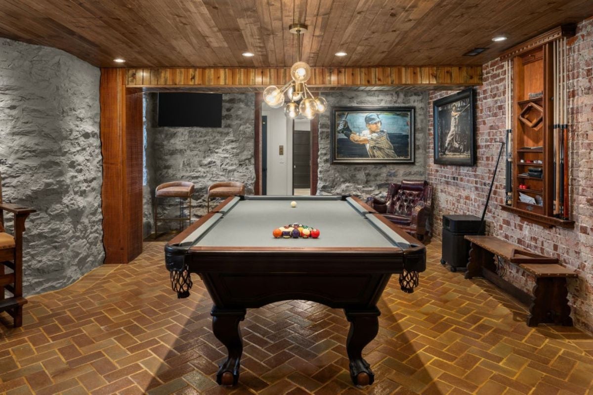 8,592 Sq. Ft. Mansion in Nashville, TN ($8,500,000)