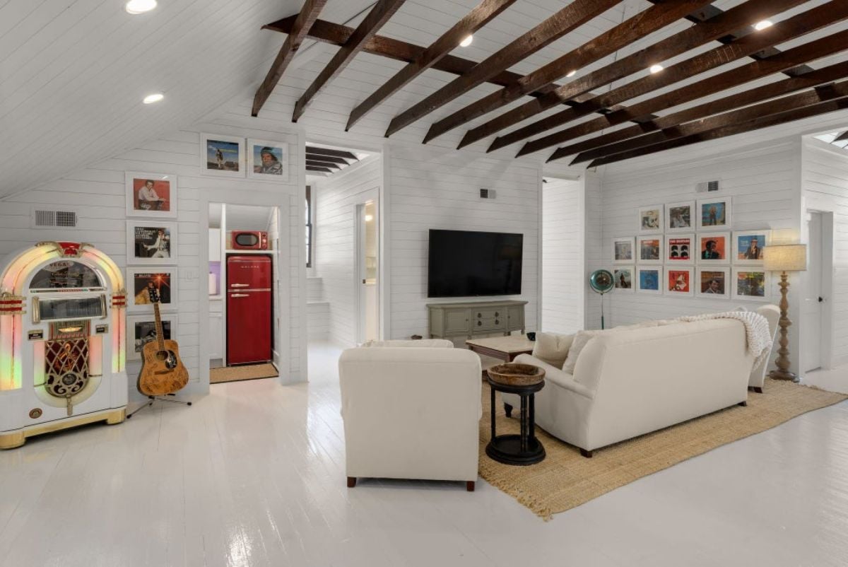 8,592 Sq. Ft. Mansion in Nashville, TN ($8,500,000)