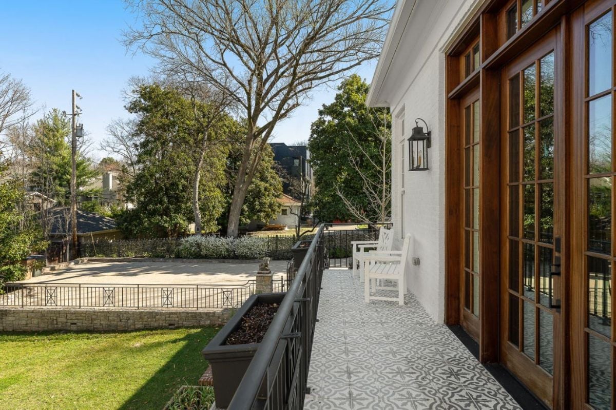 8,592 Sq. Ft. Mansion in Nashville, TN ($8,500,000)