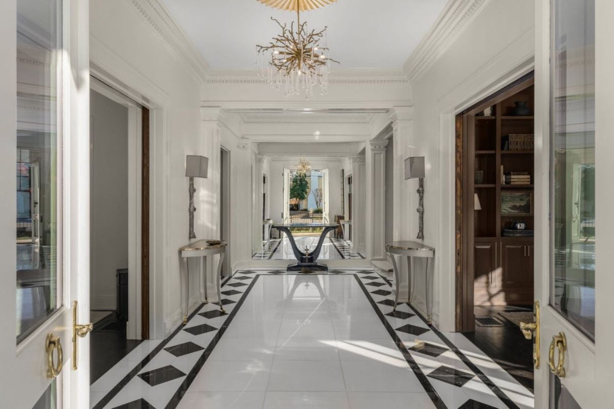 8,592 Sq. Ft. Mansion in Nashville, TN ($8,500,000)