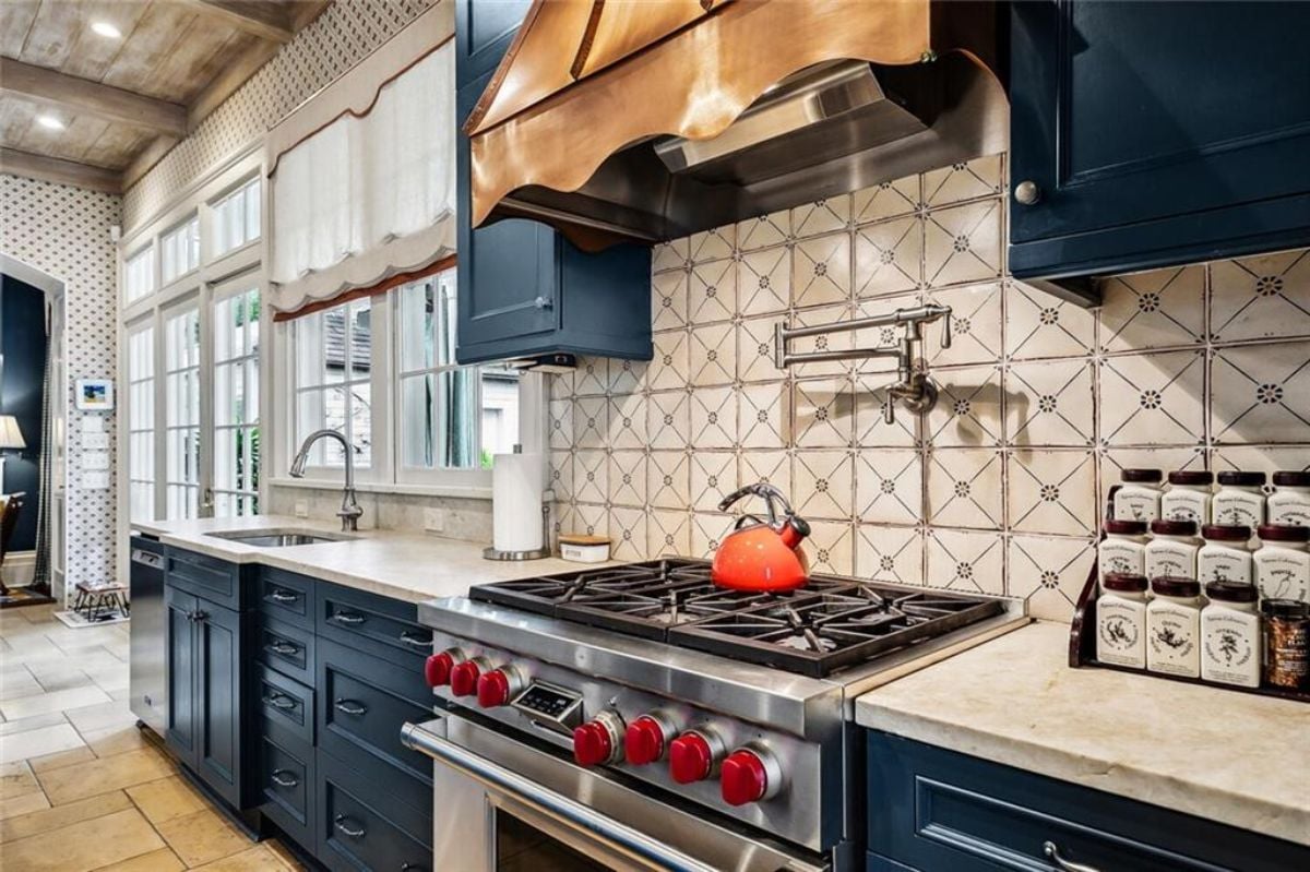 4,950 Sq. Ft. Mansion in New Orleans, LA ($4,750,000)