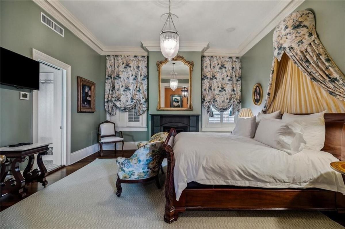 4,950 Sq. Ft. Mansion in New Orleans, LA ($4,750,000)