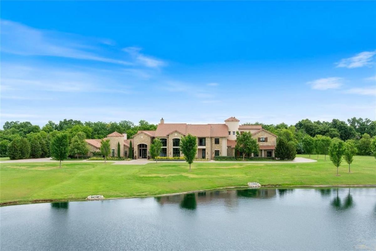 11,503 Sq. Ft. Mansion in Oklahoma City, OK ($5,900,000)