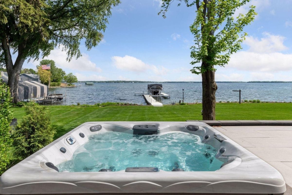 6,404 Sq. Ft. Mansion in Orono, MN ($8,900,000)