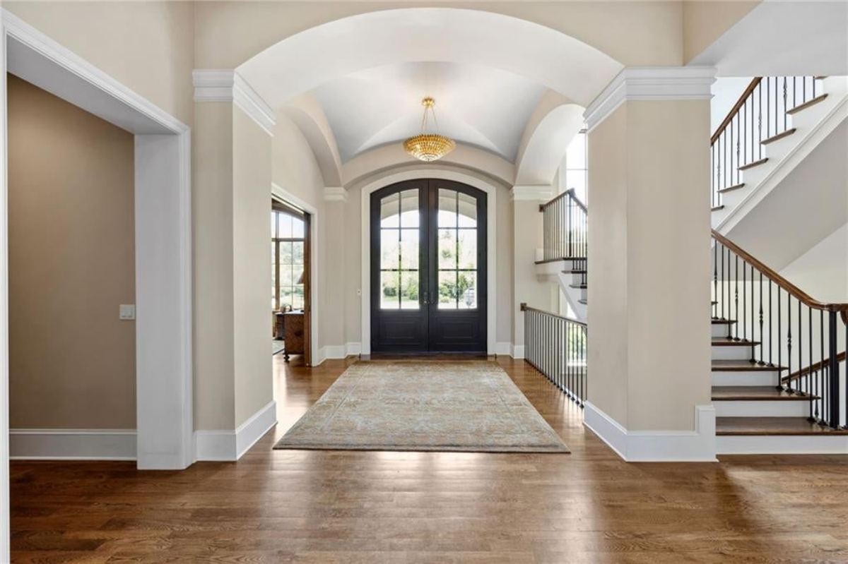 9,658 Sq. Ft. Mansion in Overland Park, KS ($3,475,000)