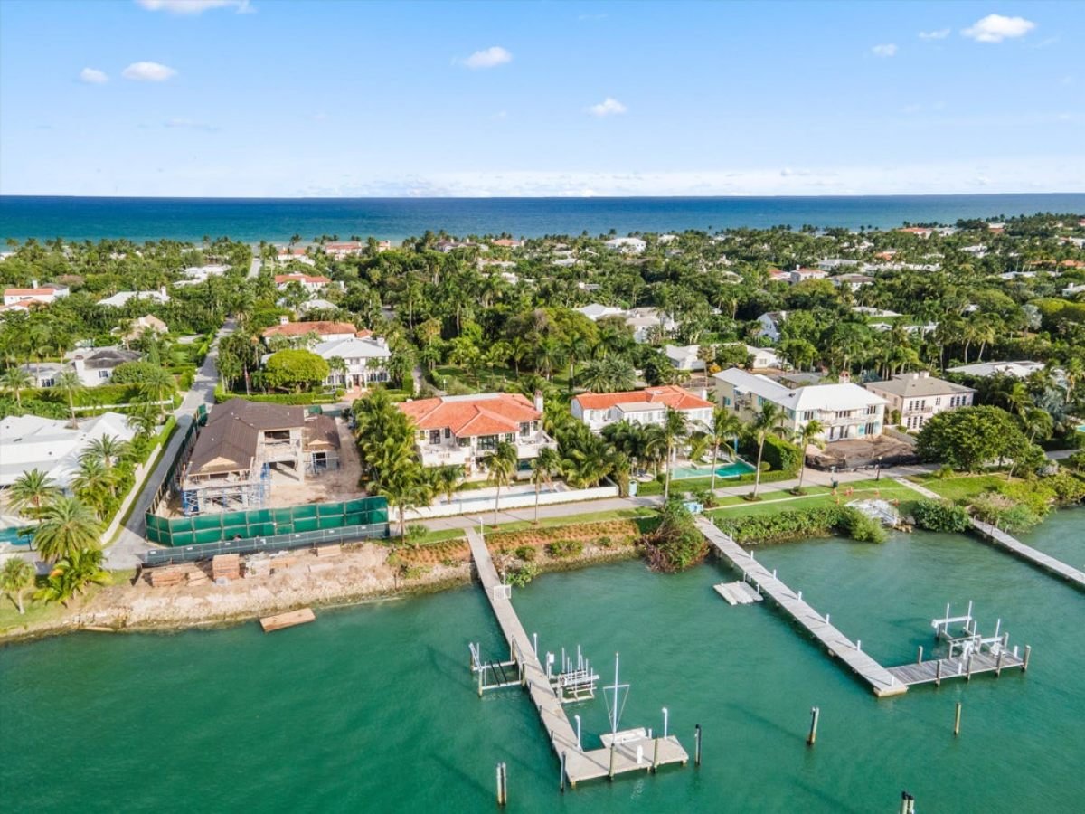 7,016 Sq. Ft. Mansion in Palm Beach, FL ($69,500,000)