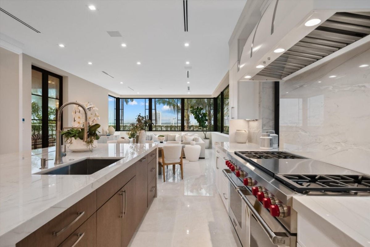 7,016 Sq. Ft. Mansion in Palm Beach, FL ($69,500,000)