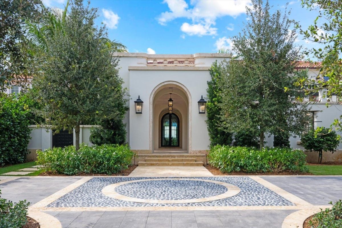 7,016 Sq. Ft. Mansion in Palm Beach, FL ($69,500,000)