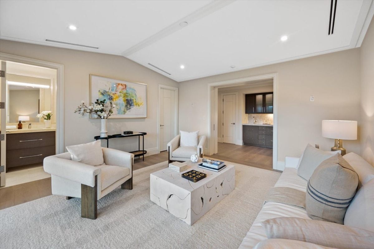 7,016 Sq. Ft. Mansion in Palm Beach, FL ($69,500,000)