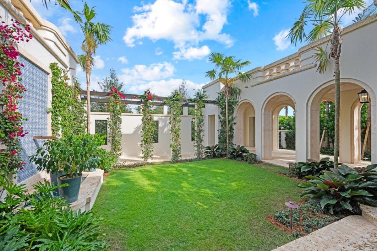7,016 Sq. Ft. Mansion in Palm Beach, FL ($69,500,000)