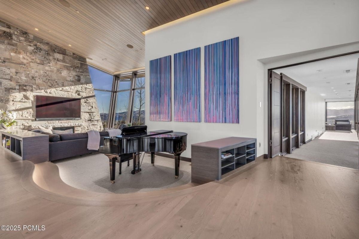 10,334 Sq. Ft. Mansion in Park City, UT ($16,900,000)
