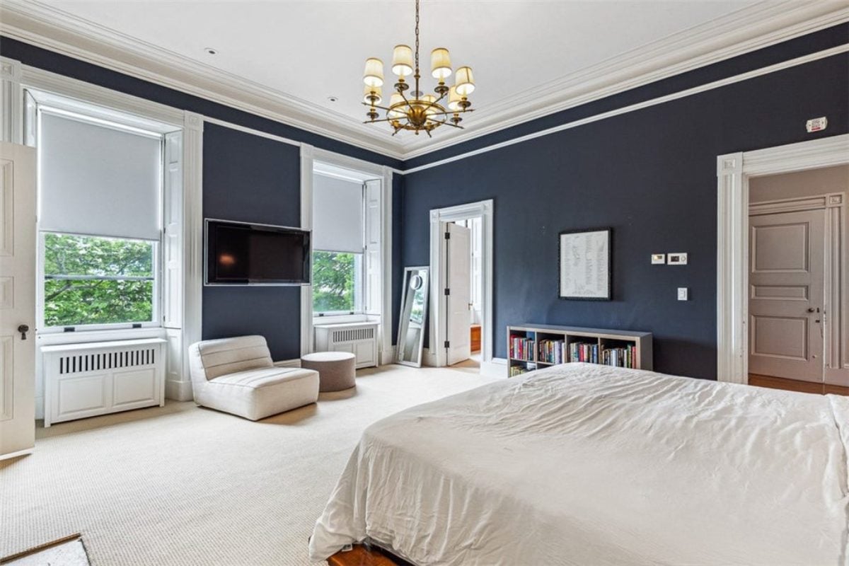 10,298 Sq. Ft. Mansion in Providence, RI ($5,995,000)