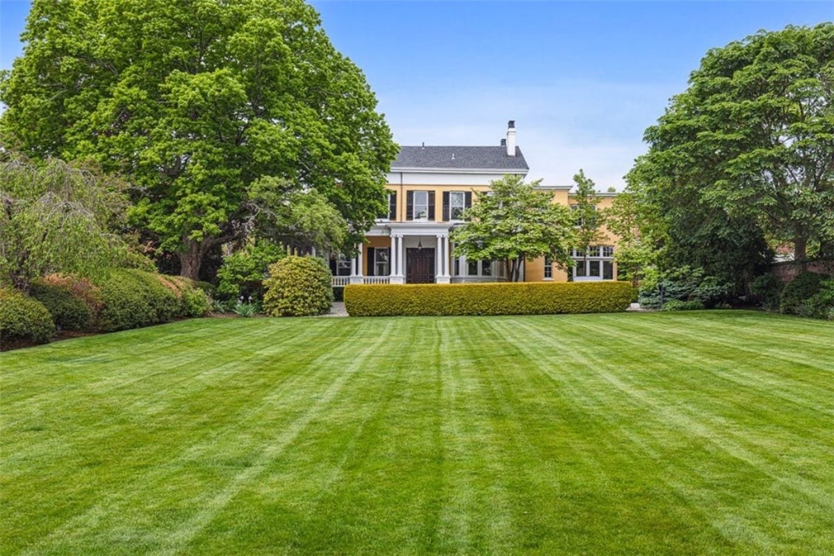 10,298 Sq. Ft. Mansion in Providence, RI ($5,995,000)