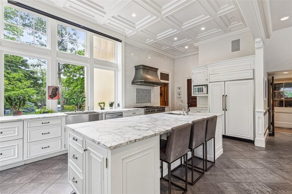10,298 Sq. Ft. Mansion in Providence, RI ($5,995,000)