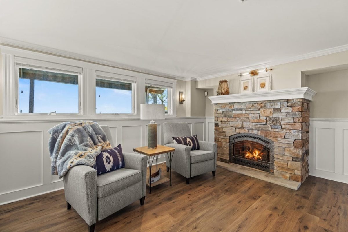 5,474 Sq. Ft. Mansion in Raymond, ME ($5,595,000)