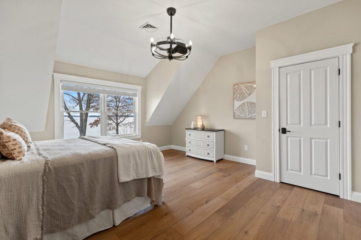 5,474 Sq. Ft. Mansion in Raymond, ME ($5,595,000)