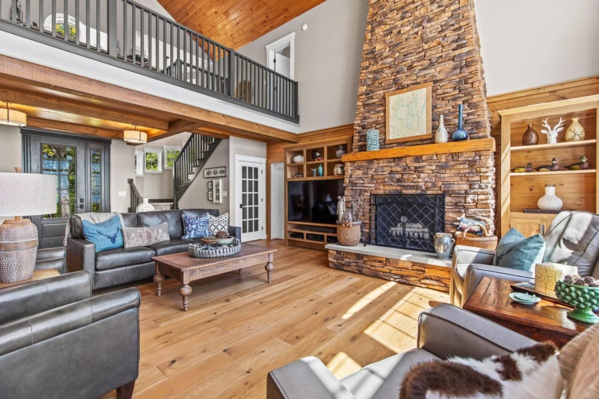 5,474 Sq. Ft. Mansion in Raymond, ME ($5,595,000)