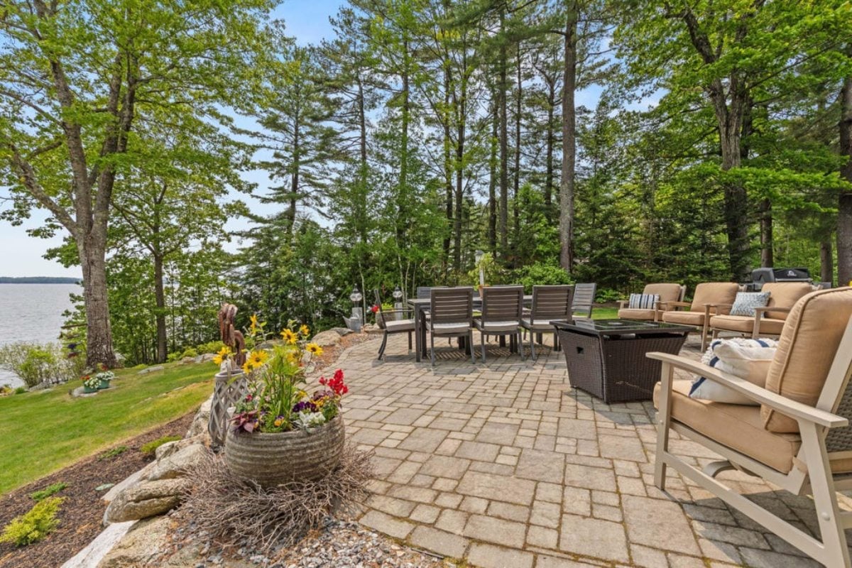 5,474 Sq. Ft. Mansion in Raymond, ME ($5,595,000)