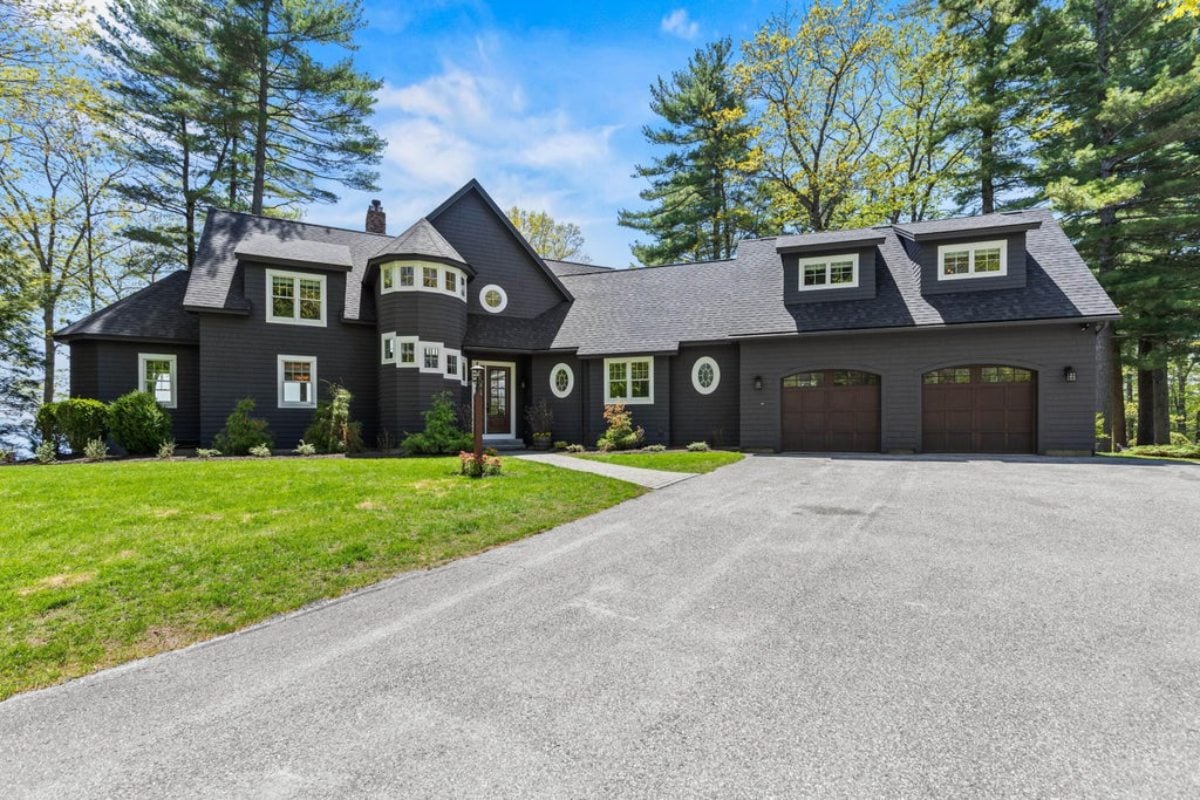 5,474 Sq. Ft. Mansion in Raymond, ME ($5,595,000)