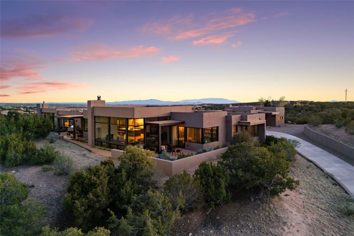 4,419 Sq. Ft. Mansion in Santa Fe, NM ($4,395,000)