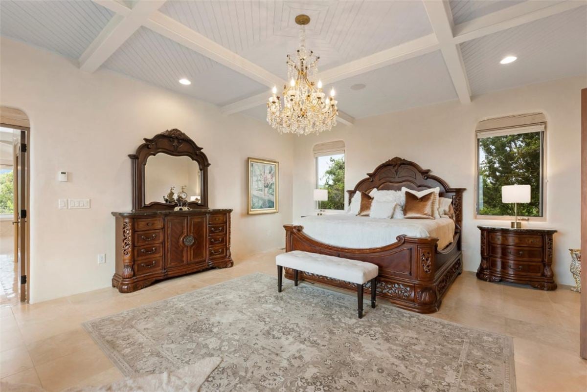 6,700 Sq. Ft. Mansion in Santa Fe, NM ($3,995,000)