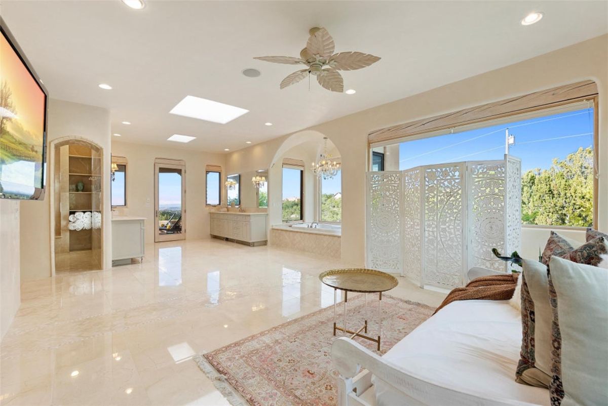 6,700 Sq. Ft. Mansion in Santa Fe, NM ($3,995,000)