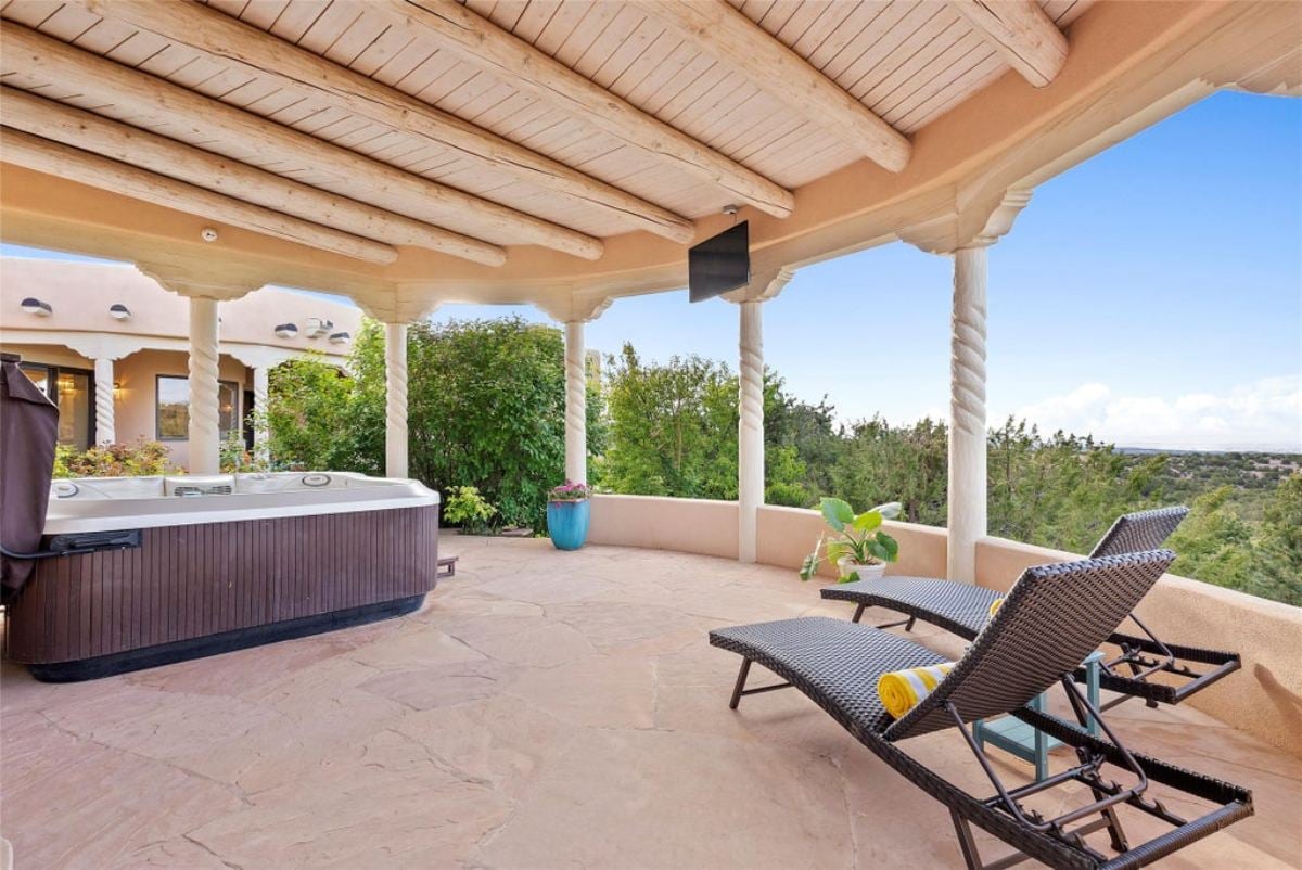 6,700 Sq. Ft. Mansion in Santa Fe, NM ($3,995,000)
