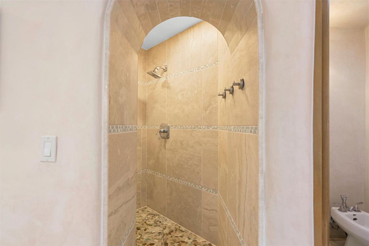 6,700 Sq. Ft. Mansion in Santa Fe, NM ($3,995,000)