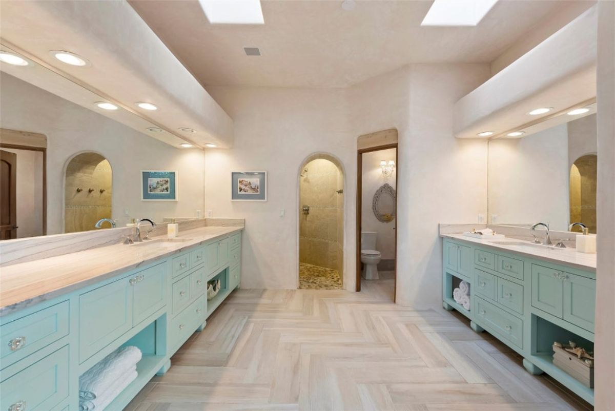 6,700 Sq. Ft. Mansion in Santa Fe, NM ($3,995,000)