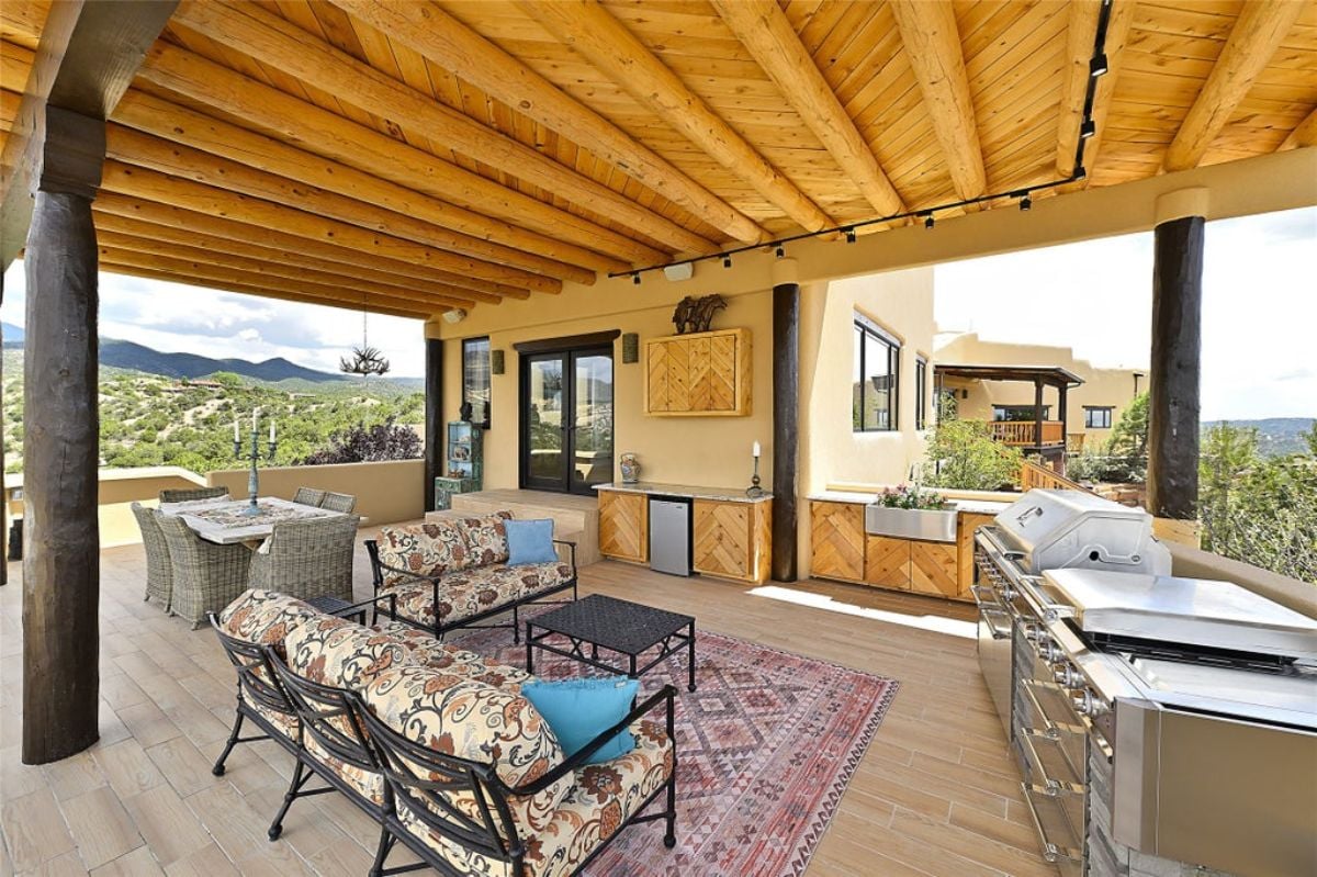 6,614 Sq. Ft. Mansion in Santa Fe, NM ($4,450,000)