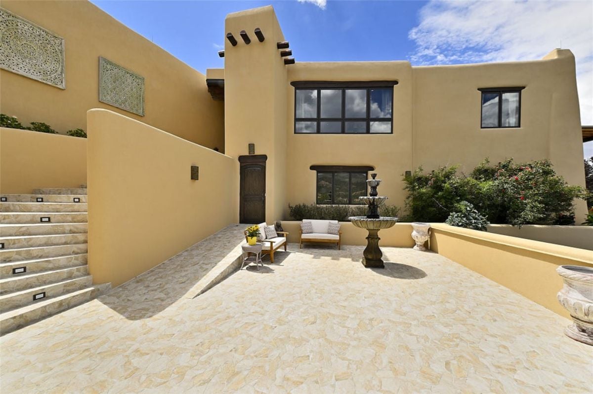 6,614 Sq. Ft. Mansion in Santa Fe, NM ($4,450,000)
