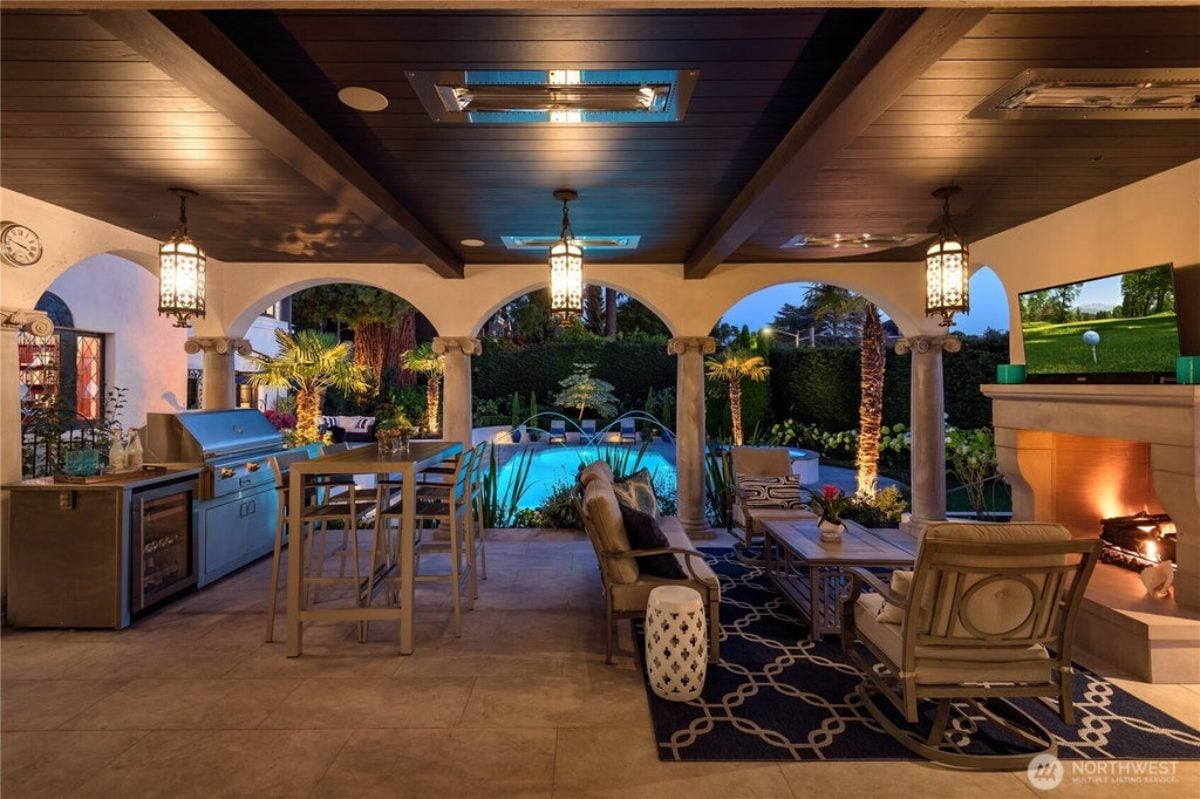 11,679 Sq. Ft. Mansion in Seattle, WA ($9,998,000)