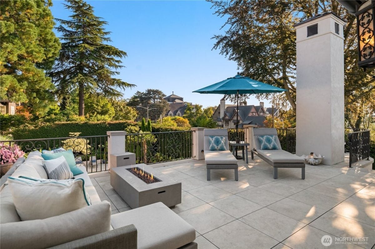 11,679 Sq. Ft. Mansion in Seattle, WA ($9,998,000)