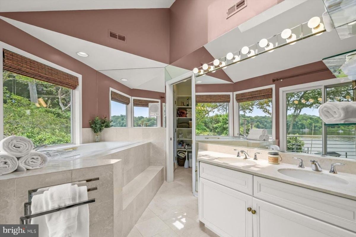5,736 Sq. Ft. Mansion in Severna Park, MD ($4,479,000)