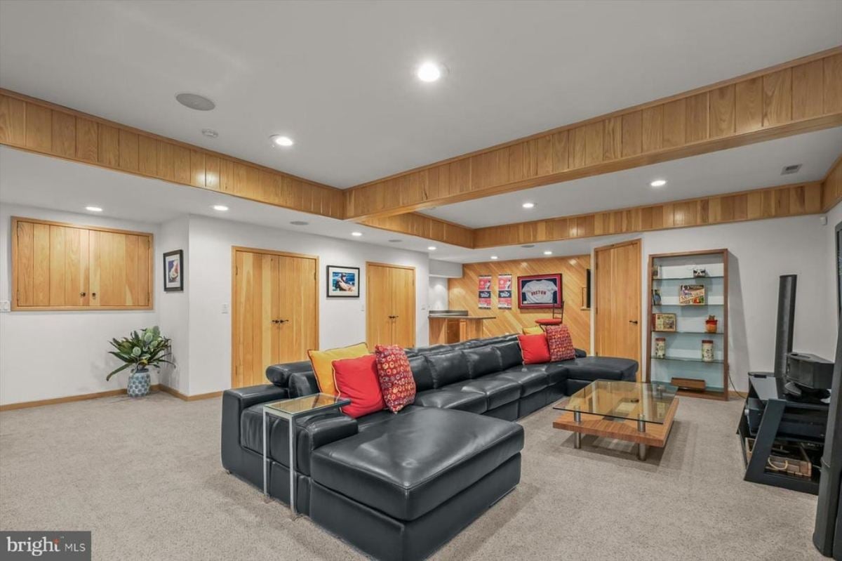 5,736 Sq. Ft. Mansion in Severna Park, MD ($4,479,000)