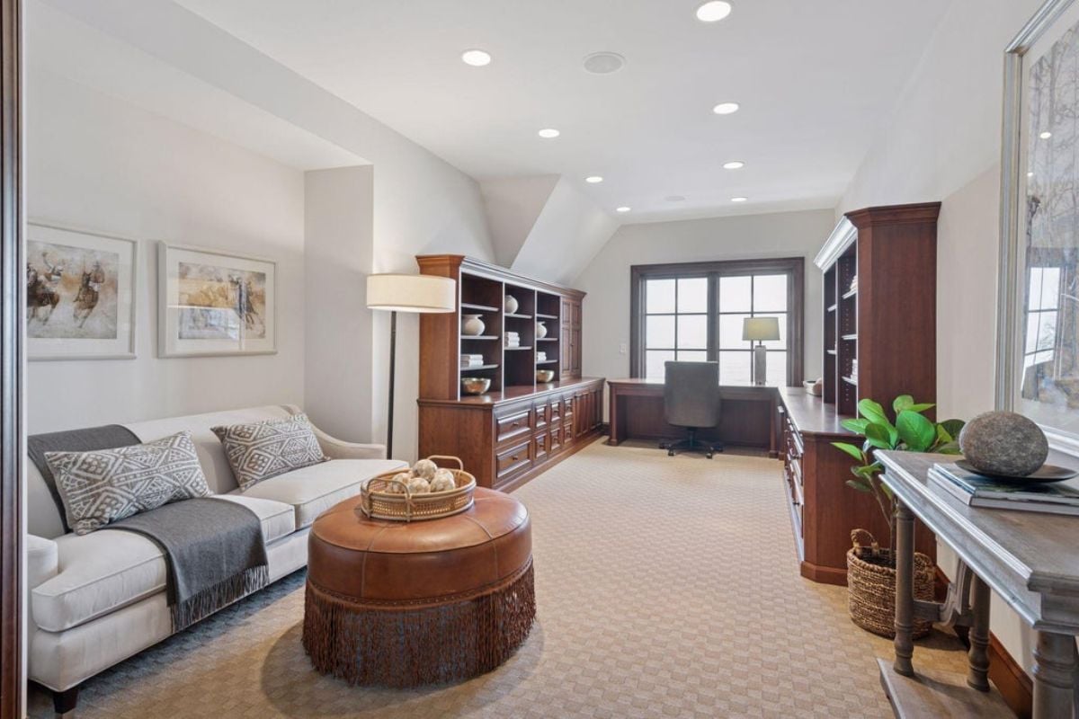 8,455 Sq. Ft. Mansion in Shorewood, MN ($5,995,000)