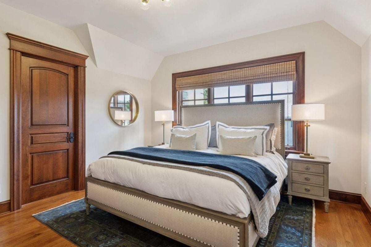 8,455 Sq. Ft. Mansion in Shorewood, MN ($5,995,000)