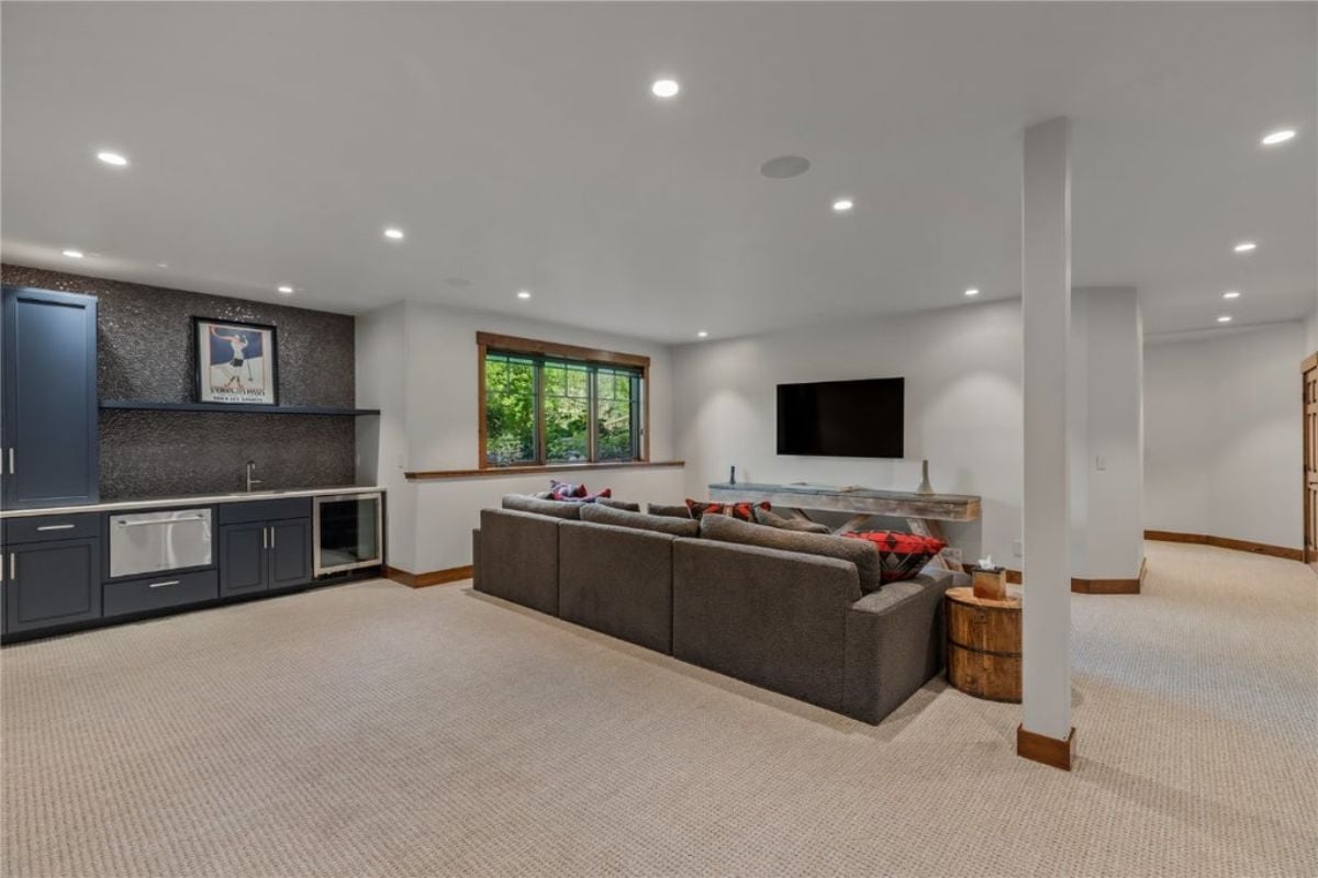8,447 Sq. Ft. Mansion in Steamboat Springs, CO ($13,500,000)
