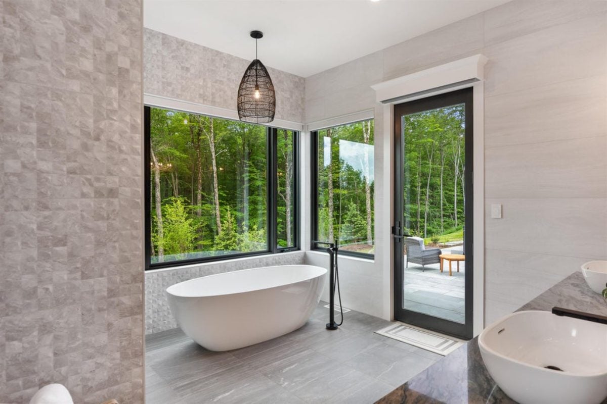 9,968 Sq. Ft. Mansion in Stowe, VT ($15,850,000)